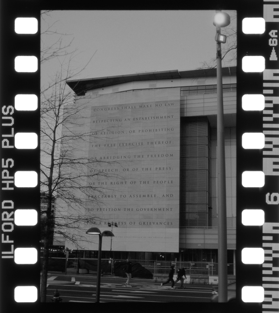 scan of original photograph UR-DC2021A-06, Ilford HP5+ developed in DR5, Nikon F5, Nikkor 50mm 2.0