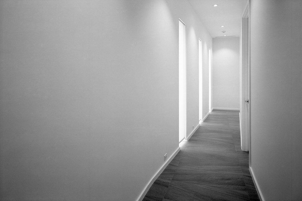 scan of ur photograph ur-gomez093w