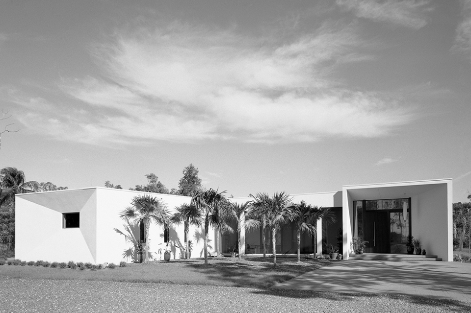 scan of ur photograph ur-gomez094w