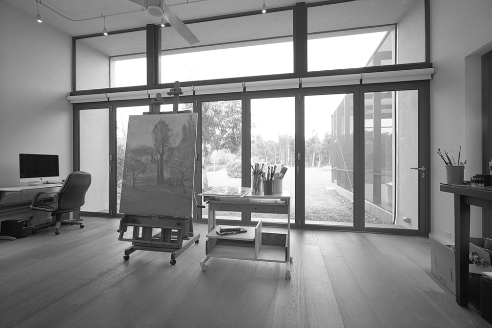 scan of ur photograph ur-gomez108w